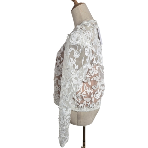 Wayf White Floral Lace Long Sleeve Blouse Top With Cami NWT - Picture 3 of 7